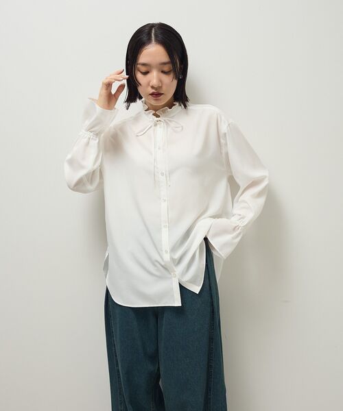 Green　Parks（グリーンパークス）の「ホワイトインナーフリルカラーシャツ（シャツ/ブラウス・レディース・オフホワイト/ブラック/ストライプ・FREE）」の5枚目の写真