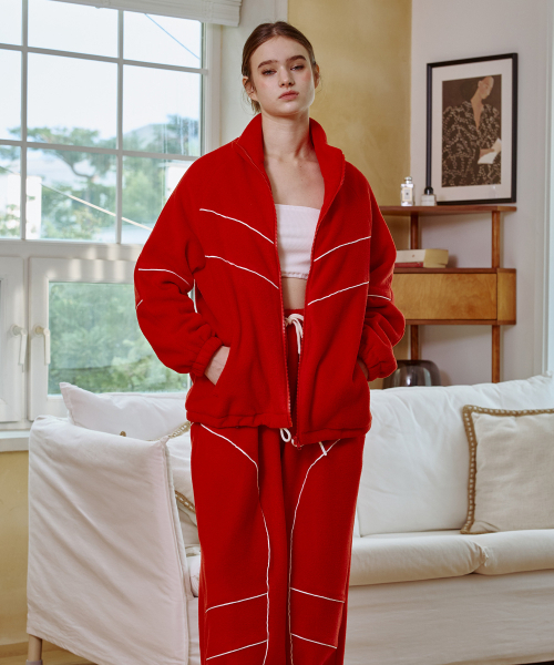 ARI(アリ)の「KIKI FLEECE ZIP UP / RED(その他アウター・レディース・レッド・FREE)」の5枚目の写真