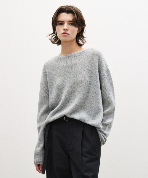 SUARE WOMEN(スアレウーマン)の「(ウィメンズ)モヘアウールボートネックニット - 5カラー(ニット/セーター・レディース・ライトイエロー/アイボリー/ベージュ/ブラック/ライトグレー・SMALL/MEDIUM)」の8枚目の写真