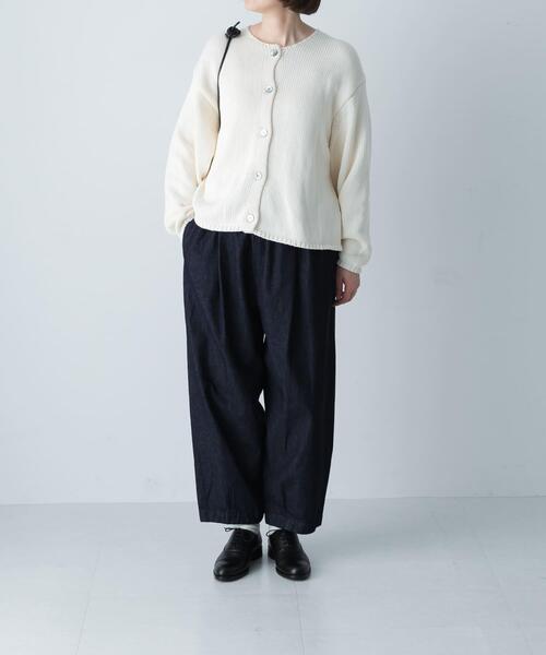 かぐれ（カグレ）の「デニムクロップドパンツ（デニムパンツ・レディース・インディゴブルー・FREE）」の3枚目の写真