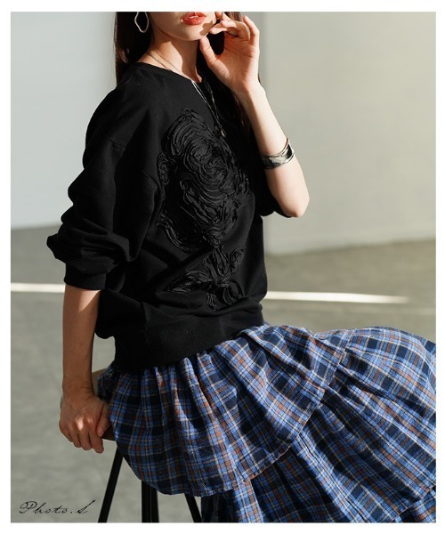 Sawa a la mode（サワアラモード）の「花柄コード刺繍スウェットプルオーバー（スウェット・レディース・ブラック・FREE）」の9枚目の写真