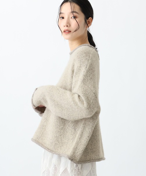 studio CLIP(スタディオクリップ)の「《natural by clip》3.5ゲージフェレットタッチプルオーバー(ニット/セーター・レディース・チャコール/ブルー/グレイッシュベージュ・FREE)」の5枚目の写真