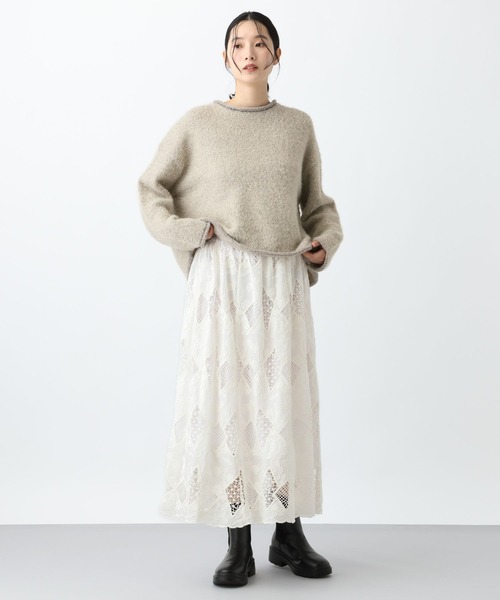 studio CLIP(スタディオクリップ)の「《natural by clip》3.5ゲージフェレットタッチプルオーバー(ニット/セーター・レディース・チャコール/ブルー/グレイッシュベージュ・FREE)」の12枚目の写真