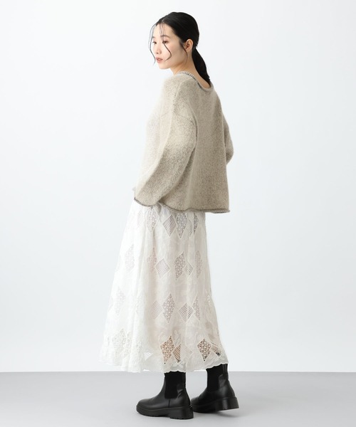 studio CLIP(スタディオクリップ)の「《natural by clip》3.5ゲージフェレットタッチプルオーバー(ニット/セーター・レディース・チャコール/ブルー/グレイッシュベージュ・FREE)」の14枚目の写真