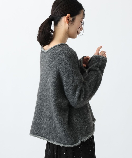 studio CLIP(スタディオクリップ)の「《natural by clip》3.5ゲージフェレットタッチプルオーバー(ニット/セーター・レディース・チャコール/ブルー/グレイッシュベージュ・FREE)」の18枚目の写真