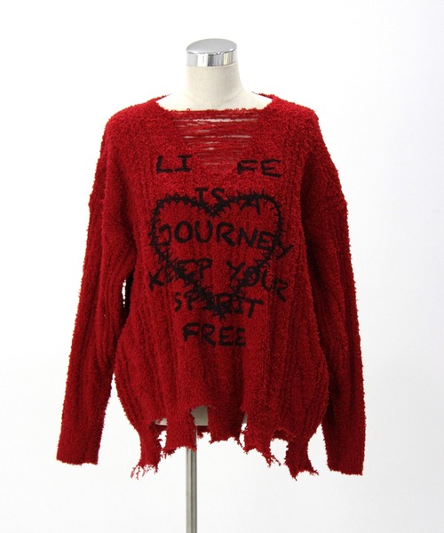 Diable baiser(ディアブルベーゼ)の「サブカル地雷系ダメージ風ゆるだぼ英字ロゴ長袖ニットトップス(ニット/セーター・レディース・ホワイト/レッド・FREE)」の19枚目の写真