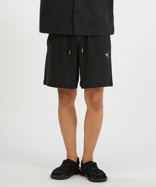 PUMA(プーマ)の「PUMA/プーマ メンズ ショーツ ワッフル生地 ワンポイント シンプル 636802(その他パンツ・メンズ・ブラック/グレイッシュベージュ・XL/L/M)」の3枚目の写真