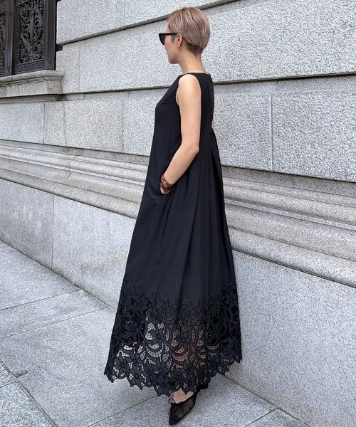 JENNE(ジェンヌ)の「エアリーサマーレースワンピース(ワンピース・レディース・ホワイト/ブラック・SMALL/MEDIUM)」の12枚目の写真