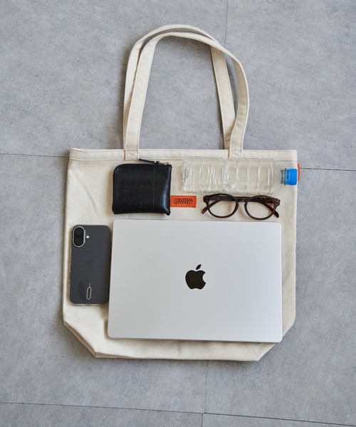 UNIVERSAL OVERALL（ユニバーサルオーバーオール）の「UNIVERSAL OVERALL ユニバーサルオーバーオール キャンバスダブルフェイストートバッグ（トートバッグ・メンズ・ブラック/グレー/オフホワイト/ライトグリーン・FREE）」の15枚目の写真