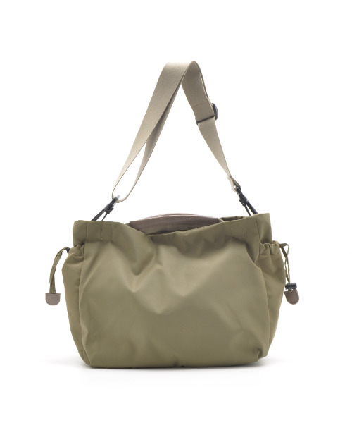 CLEDRAN（クレドラン）の「【軽量 リサイクル素材】CL3823 FORI 2WAY BAG（トートバッグ・レディース・ブラック/ベージュ/オリーブ・FREE）」の5枚目の写真