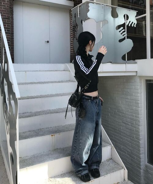 MIM the wardrobe(ミームザワードローブ)の「カーブドアウェイデニムパンツ(デニムパンツ・レディース・その他・S/M/L/XS)」の21枚目の写真