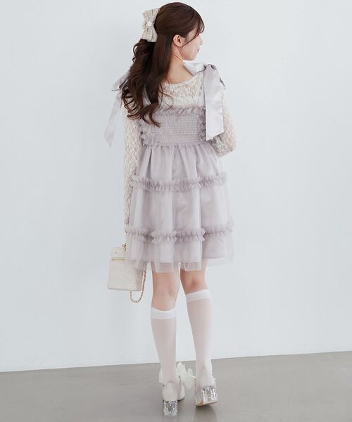 MAJESTIC LEGON（マジェスティックレゴン）の「フリルチュールミニワンピース（ワンピース・レディース・アイボリー/グレイッシュベージュ/ピンク/ライトグリーン/ブラック・MEDIUM）」の22枚目の写真