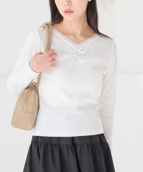 Honeys(ハニーズ)の「フロントギャザートップス(Tシャツ/カットソー・レディース・ヘザーチャコール/ピンク/ホワイト/ネイビー・L/M/S)」の2枚目の写真