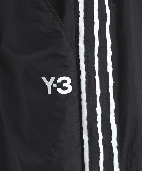 Y-3（ワイスリー）の「Y-3 RAW EDGE 3 STRIPES WIDE PANTS（その他パンツ・メンズ・ブラック・SMALL/X-SMALL/XX-SMALL/X-LARGE/LARGE/MEDIUM）」の6枚目の写真
