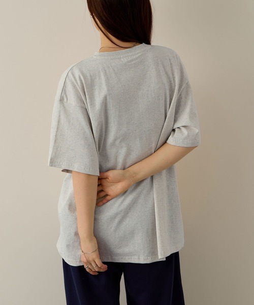 PERSON'S（パーソンズ）の「PERSON'S別注 グラフィックプリントTシャツ（Tシャツ/カットソー・レディース・オートミール/スミクロ/ミント/ブラック/サックスブルー/オフホワイト/アッシュ・S/FREE）」の21枚目の写真