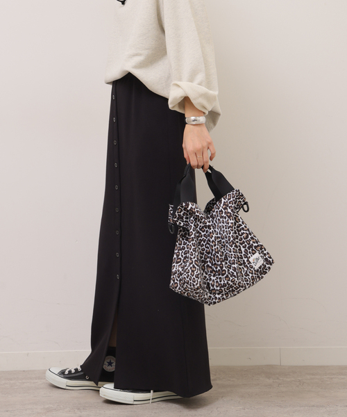 JOURNAL STANDARD relume（ジャーナルスタンダード　レリューム）の「フロントボタンカットイージースカート（スカート・レディース・ブラック/チャコールグレー・FREE）」の10枚目の写真