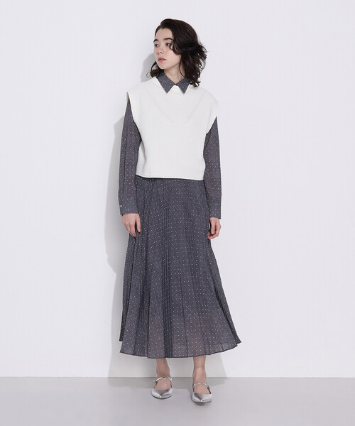 COMME CA(コムサ)の「ドットプリント プリーツスカート(スカート・レディース・ブラック/トップグレー・9号)」の3枚目の写真