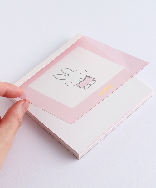 Dick Bruna(ディックブルーナ)の「MIFFY メモパッド・スクエア(手帳/メモ帳・レディース・ピンク/グレー/コーラル/ベージュ・FREE)」の13枚目の写真