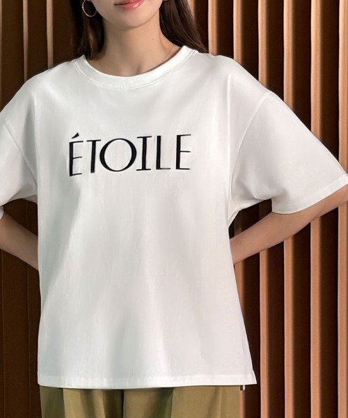 ELFRANK(エルフランク)の「フロッキー ロゴプリント 半袖 Tシャツ《着用動画あり》(Tシャツ/カットソー・レディース・チャコールグレー/オフホワイト・L/M)」の6枚目の写真