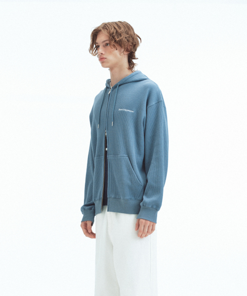 Rest&Recreation（レストアンドレクリエーション）の「STITCH WAFFLE HOOD ZIP-UP - BLUE（パーカー・メンズ・その他・ONE）」の4枚目の写真