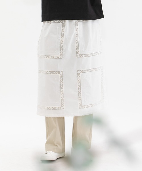 nop de nod(ノップドゥノッド)の「ハンカチ風刺繍レーススカート(スカート・レディース・オフホワイト/ネイビー/ライトグレー・3)」の13枚目の写真