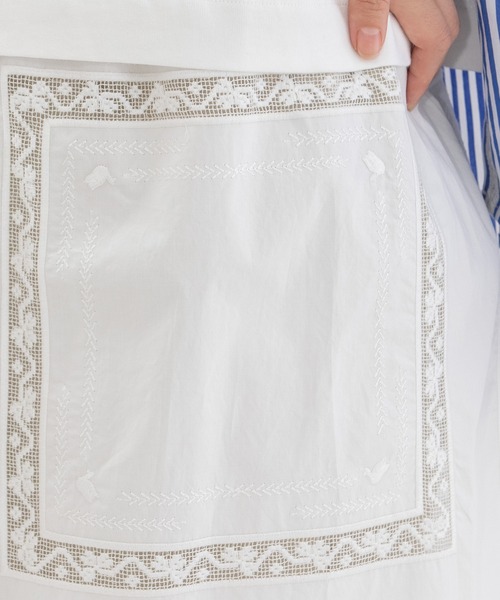 nop de nod(ノップドゥノッド)の「ハンカチ風刺繍レーススカート(スカート・レディース・オフホワイト/ネイビー/ライトグレー・3)」の16枚目の写真