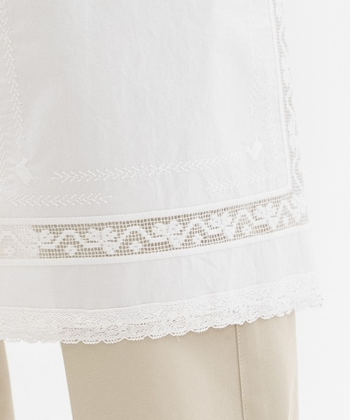 nop de nod(ノップドゥノッド)の「ハンカチ風刺繍レーススカート(スカート・レディース・オフホワイト/ネイビー/ライトグレー・3)」の17枚目の写真