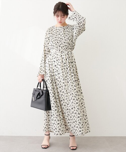 natural couture(ナチュラルクチュール)の「〈osono〉ベルト付きプリーツワンピース(ワンピース・レディース・その他4/その他1/その他3/その他2・LARGE/MEDIUM)」の19枚目の写真