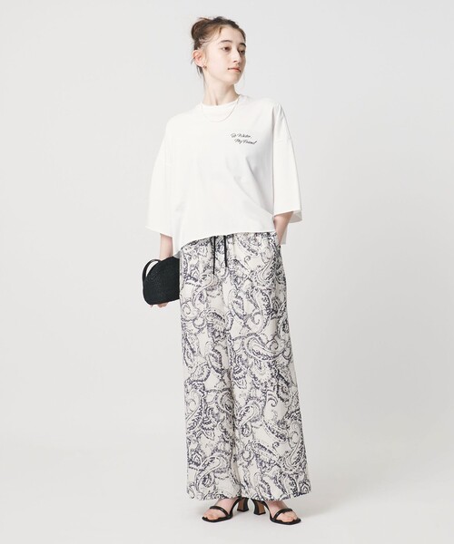 SACRA（サクラ）の「＜SACRA＞ハーフスリーブ クロップド メッセージ Tシャツ（Tシャツ/カットソー・レディース・ダークグレー/ブラック/ホワイト・38）」の7枚目の写真