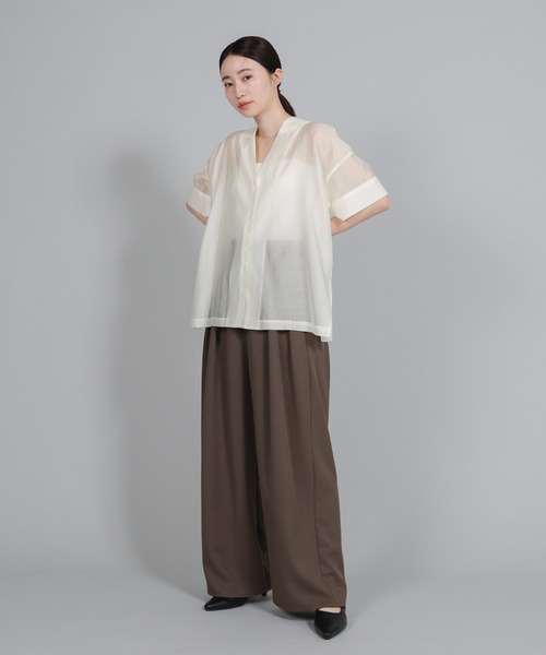 select MOCA Et（セレクトモカエト）の「【Et】Open-Collar Sheer Shirt（シャツ/ブラウス・レディース・ホワイト/ブラック/ライトベージュ・FREE）」の9枚目の写真