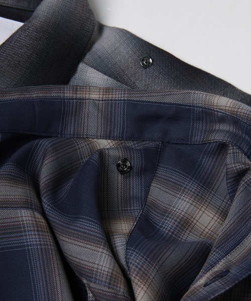 amok（アモク）の「DOCKING CHECK SHIRT（シャツ/ブラウス・メンズ・ブラウン/ネイビー・L/M/S）」の8枚目の写真
