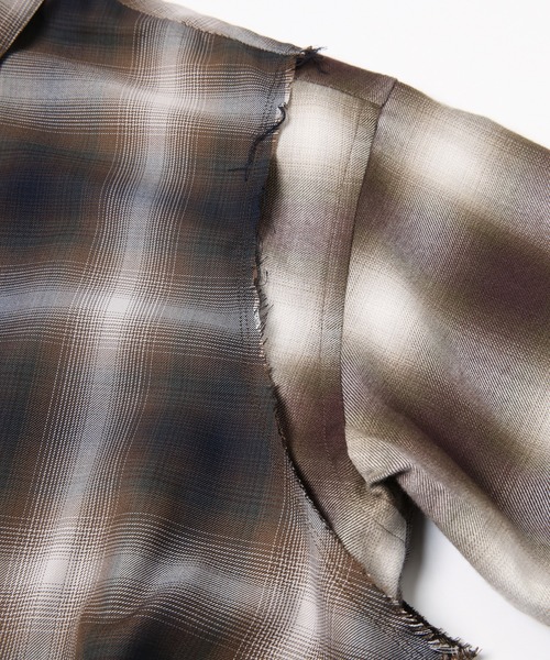 amok（アモク）の「DOCKING CHECK SHIRT（シャツ/ブラウス・メンズ・ブラウン/ネイビー・L/M/S）」の6枚目の写真