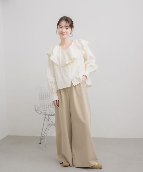 RETRO GIRL（レトロガール）の「ダブルフリルカラーBL（シャツ/ブラウス・レディース・グリーン/ナチュラル/ブラック・FREE）」の4枚目の写真