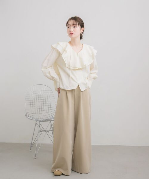 RETRO GIRL（レトロガール）の「ダブルフリルカラーBL（シャツ/ブラウス・レディース・グリーン/ナチュラル/ブラック・FREE）」の7枚目の写真