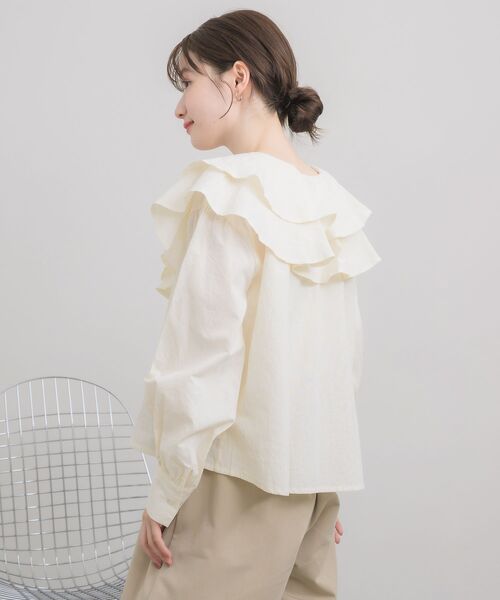 RETRO GIRL（レトロガール）の「ダブルフリルカラーBL（シャツ/ブラウス・レディース・グリーン/ナチュラル/ブラック・FREE）」の9枚目の写真