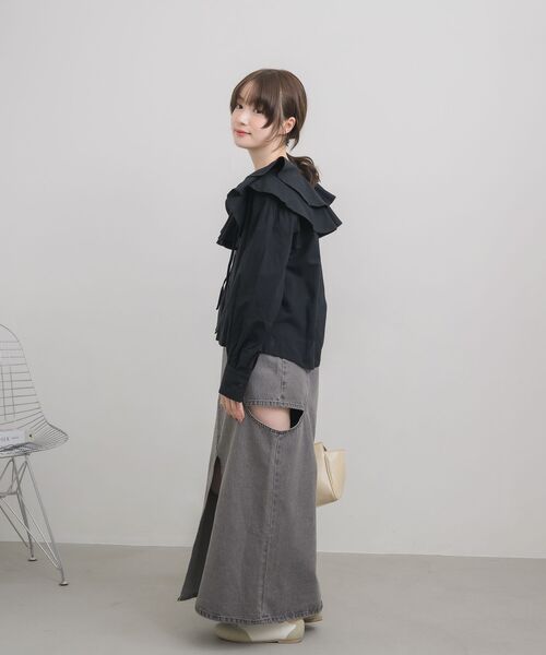 RETRO GIRL（レトロガール）の「ダブルフリルカラーBL（シャツ/ブラウス・レディース・グリーン/ナチュラル/ブラック・FREE）」の12枚目の写真