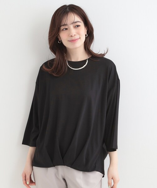 SHOO・LA・RUE(シューラルー)の「【ひんやり/UV/体型カバー】とろみフロントタック7分袖ゆるトップス(Tシャツ/カットソー・レディース・ライトグリーン/ライトベージュ/ブラック/ホワイト系5・00)」の5枚目の写真