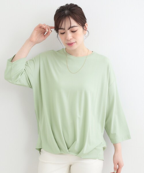 SHOO・LA・RUE(シューラルー)の「【ひんやり/UV/体型カバー】とろみフロントタック7分袖ゆるトップス(Tシャツ/カットソー・レディース・ライトグリーン/ライトベージュ/ブラック/ホワイト系5・00)」の9枚目の写真