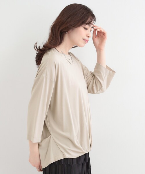 SHOO・LA・RUE(シューラルー)の「【ひんやり/UV/体型カバー】とろみフロントタック7分袖ゆるトップス(Tシャツ/カットソー・レディース・ライトグリーン/ライトベージュ/ブラック/ホワイト系5・00)」の14枚目の写真
