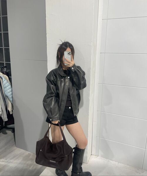 CHICKS(チックス)の「ラスティックウォッシングレザージャケットブラック(その他アウター・レディース・ブラック・MEDIUM/LARGE)」の10枚目の写真