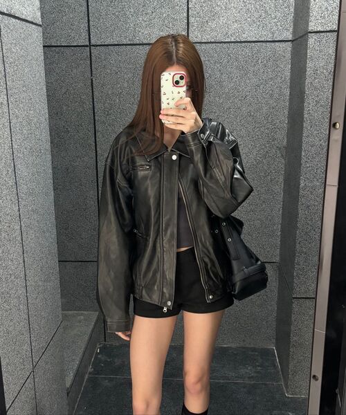 CHICKS(チックス)の「ラスティックウォッシングレザージャケットブラック(その他アウター・レディース・ブラック・MEDIUM/LARGE)」の11枚目の写真