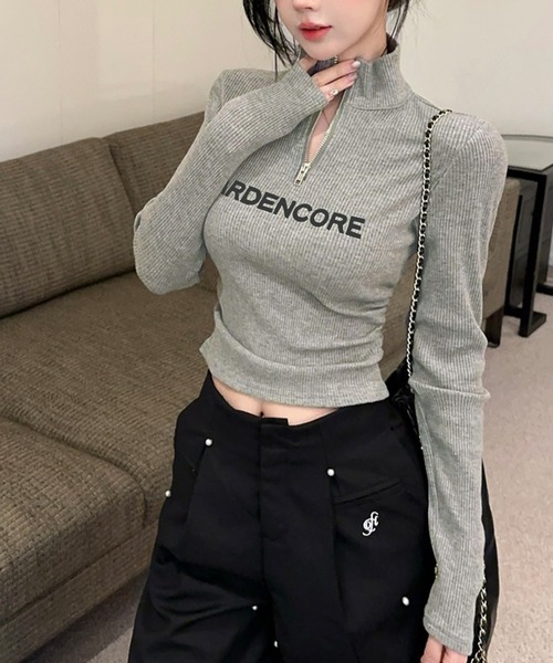 Songe(ソンジュ)の「ハーフジップアップスタンドカラートップス(Tシャツ/カットソー・レディース・グレー/ブラック/ホワイト・FREE)」の10枚目の写真