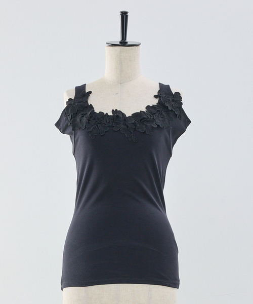 NARACAMICIE(ナラカミーチェ)の「【NARACAMICIE】フレスコレースタンク(Tシャツ/カットソー・レディース・ブラック/ホワイト・M/XL)」の1枚目の写真