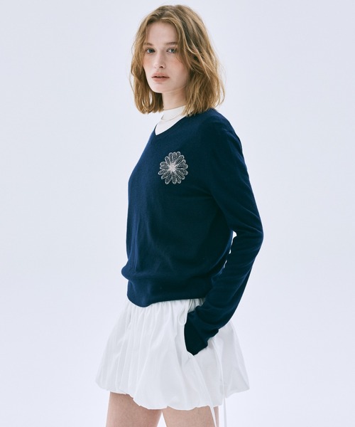 Mardi Mercredi(マルディメクルディ)の「SUMMER WOOL BLENDED V NECK / サマー ウール ブレンド Vネック(ニット/セーター・レディース・グレー/ネイビー・FREE)」の10枚目の写真