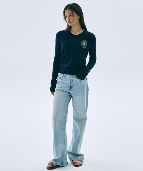Mardi Mercredi(マルディメクルディ)の「SUMMER WOOL BLENDED V NECK / サマー ウール ブレンド Vネック(ニット/セーター・レディース・グレー/ネイビー・FREE)」の14枚目の写真