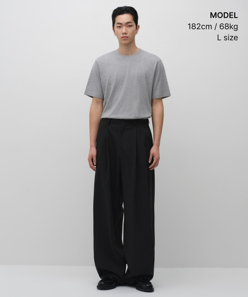 MUSINSA STANDARD（ムシンサスタンダード）の「レギュラークルネックTシャツ[ミディアムグレー]（Tシャツ/カットソー・メンズ・その他・SMALL/MEDIUM/LARGE/X-LARGE/2XL/3XL）」の2枚目の写真