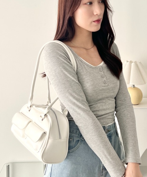 wears(ウェアーズ)の「フロントポケットボストンショルダーバッグ(ショルダーバッグ・レディース・ホワイト/ブラック・FREE)」の17枚目の写真
