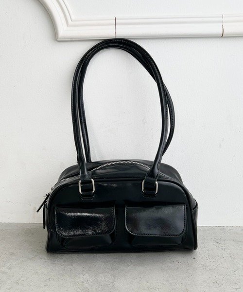 wears(ウェアーズ)の「フロントポケットボストンショルダーバッグ(ショルダーバッグ・レディース・ホワイト/ブラック・FREE)」の8枚目の写真