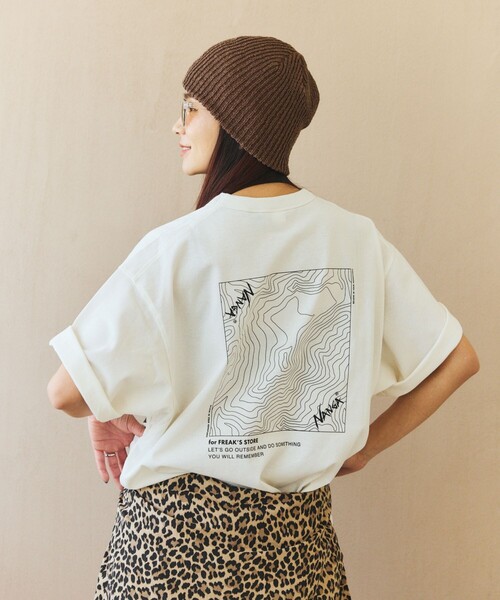 NANGA(ナンガ)の「NANGA × FREAK'S STORE/ナンガ × フリークスストア 別注 ECO HYBRID CONTOUR LOGO TEE エコハイブリッド ルーズフィット ロゴ Tシャツ(Tシャツ/カットソー・メンズ・ブラック/ホワイト/グレー・MEDIUM/LARGE)」の20枚目の写真