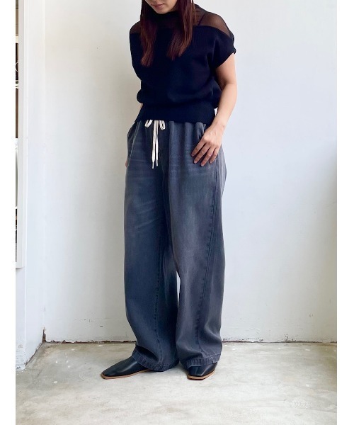 fireservice（ファイヤーサービス）の「【 Fire Service / ファイヤーサービス 】 WIDE EASY PANTS / ワイドイージーパンツ　GREY（デニムパンツ・レディース・グレー・1/2）」の2枚目の写真